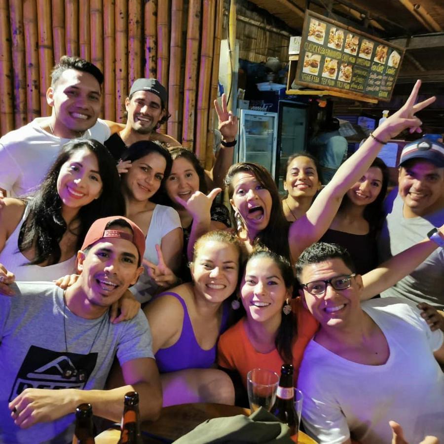 The Weekend Hostal Montañita エクステリア 写真