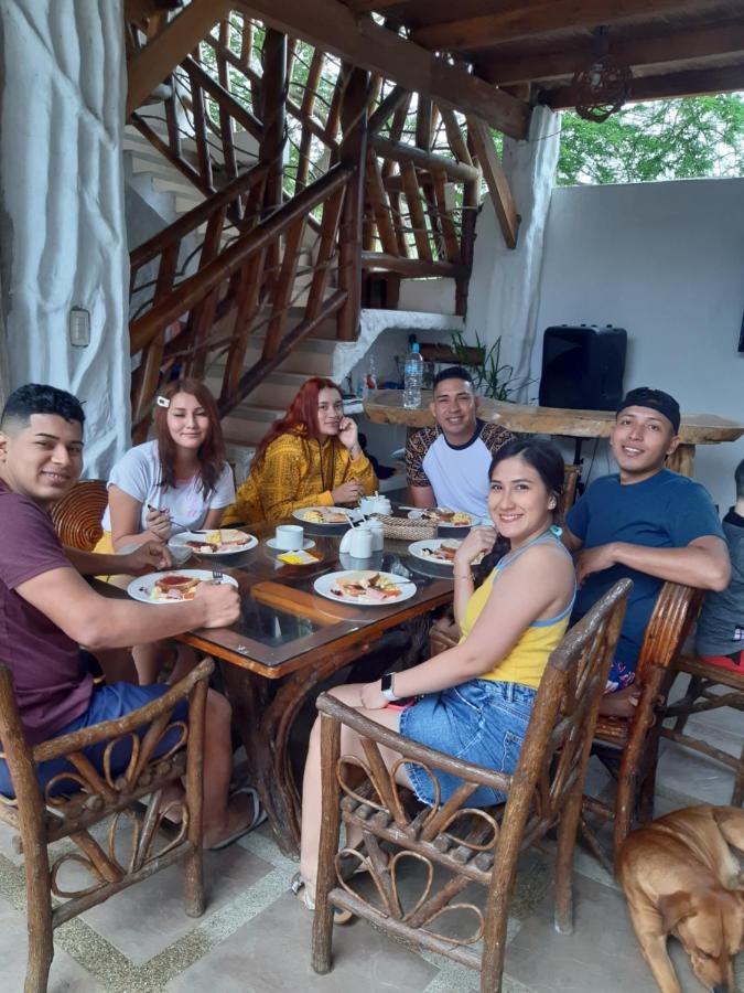 The Weekend Hostal Montañita エクステリア 写真