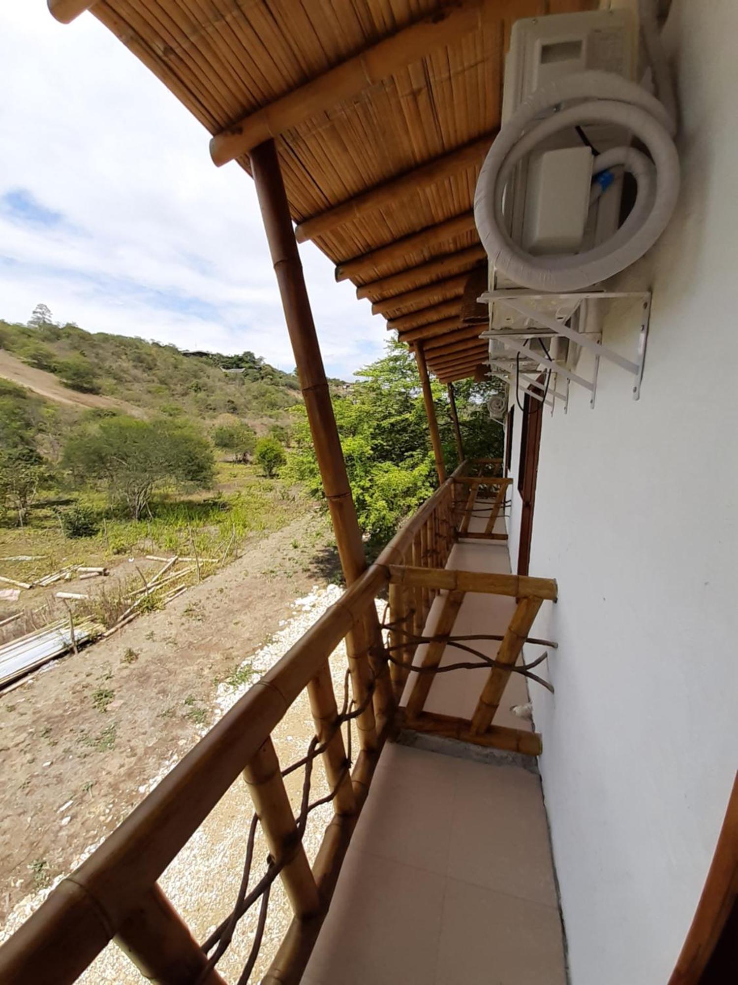 The Weekend Hostal Montañita 部屋 写真