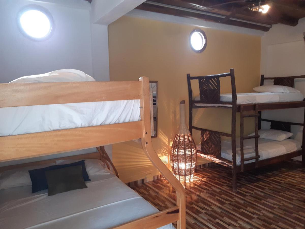 The Weekend Hostal Montañita エクステリア 写真