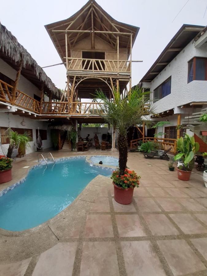 The Weekend Hostal Montañita エクステリア 写真